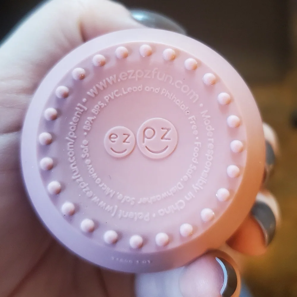 EzPz Tiny Cup Baby-led